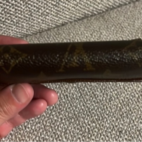 Authentic Louis Vuitton Elise wallet SP0021 - Picture 3 of 16